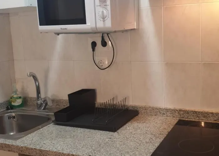 Familiarronda4 公寓