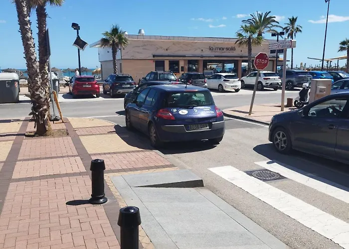 Familiarronda4 アパート フエンヒロラ